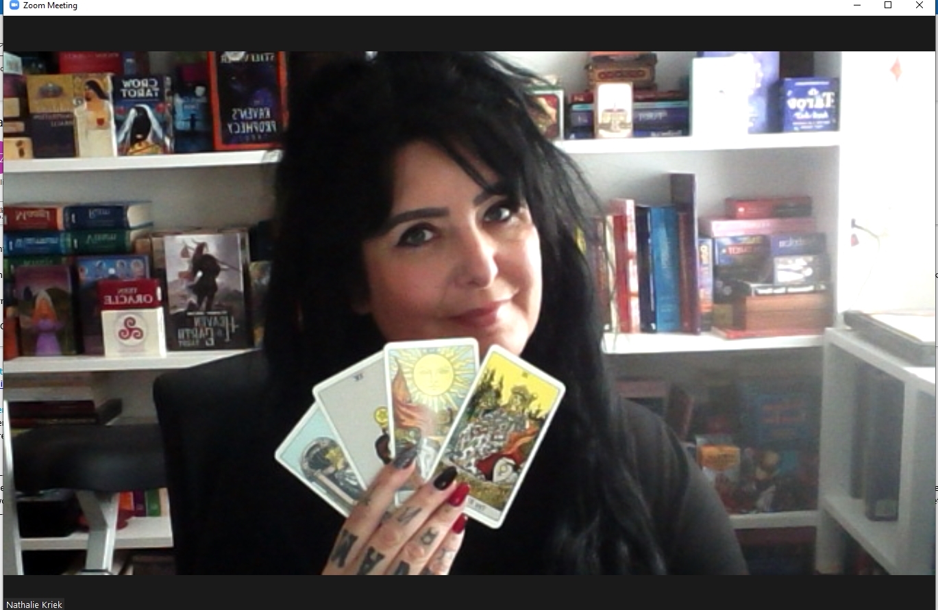 tarot live chat